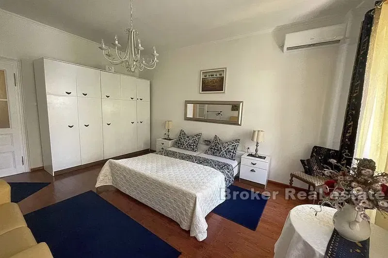 Elegant three bedroom apartment – 2