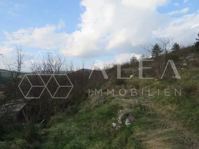 Działka budowlana w Šušnjevicy, 3742m2 – 2