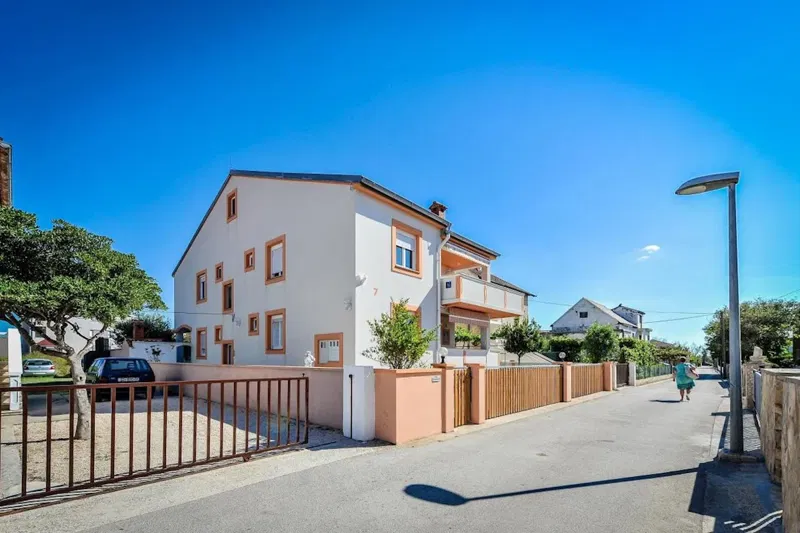 Casa Nin – 2