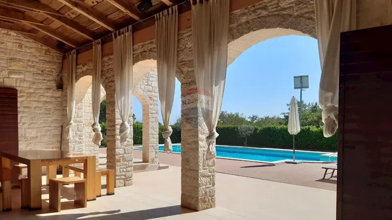 Casa Kringa, Tinjan, 460m2 – 3