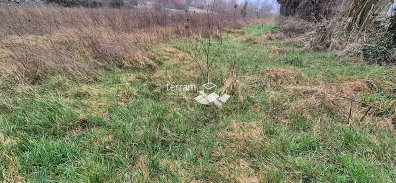 Istria, Kanfanar, vecchia casa in pietra, giardino di 1200 m2, infrastruttura completa, da ristrutturare!! – 2