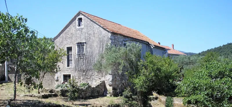 Hvar, NW side of the island - stone house with garden, valid permit for villa with pool – 2