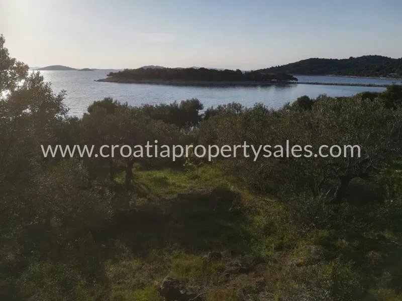 Murter, agricultural land for sale, 390.000 € – 2