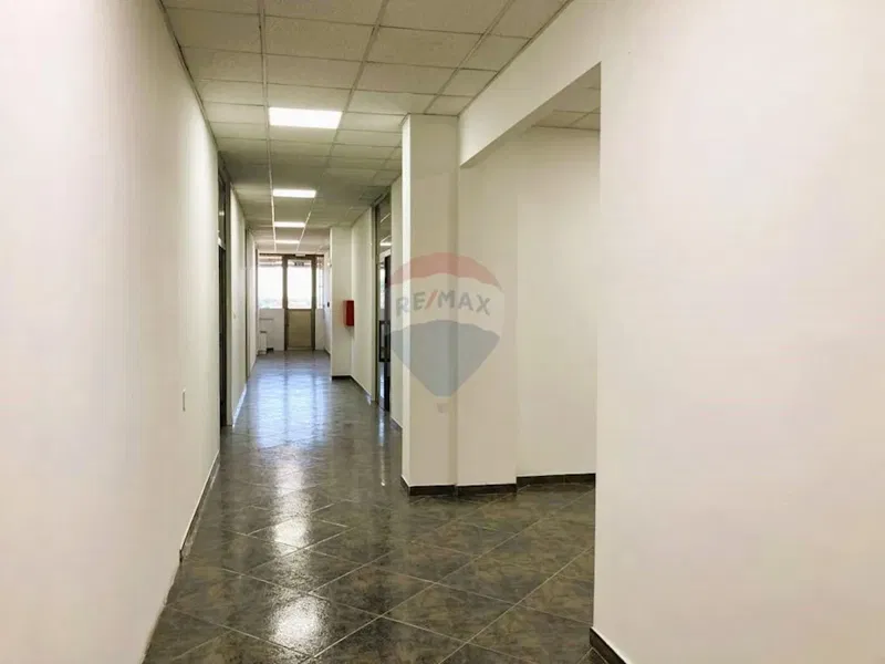 Lokal użytkowy Buzin – 3