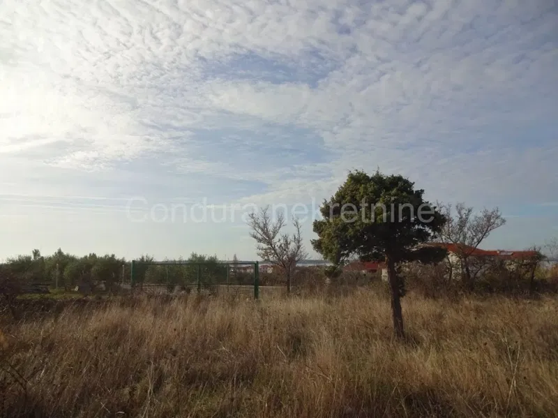 Vrsi - building land 765 m2 – 2