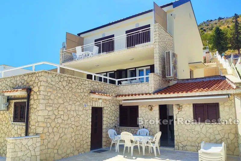 House in the first row to the sea – 3