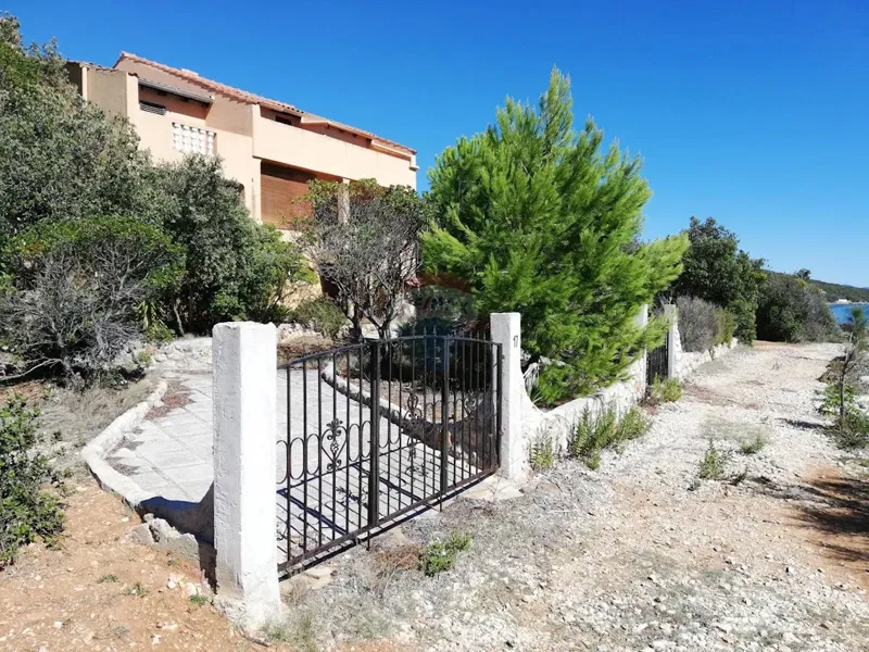 Casa Rivanj, Preko, 360m2 – 2