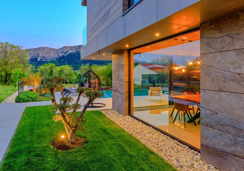 Baška, exclusive, new urban villa with pool, SALE! – 3