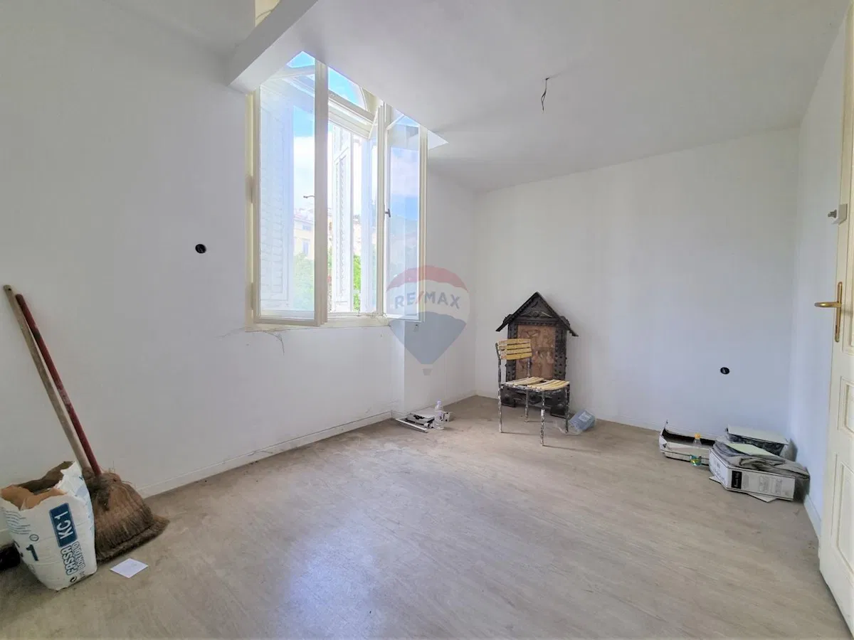 Офисное помещение Opatija - Centar, Opatija, 15m2