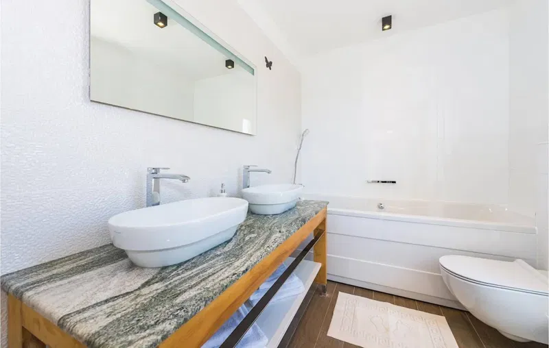 ***Beautiful villa with unique design 245 m2 *** – 3