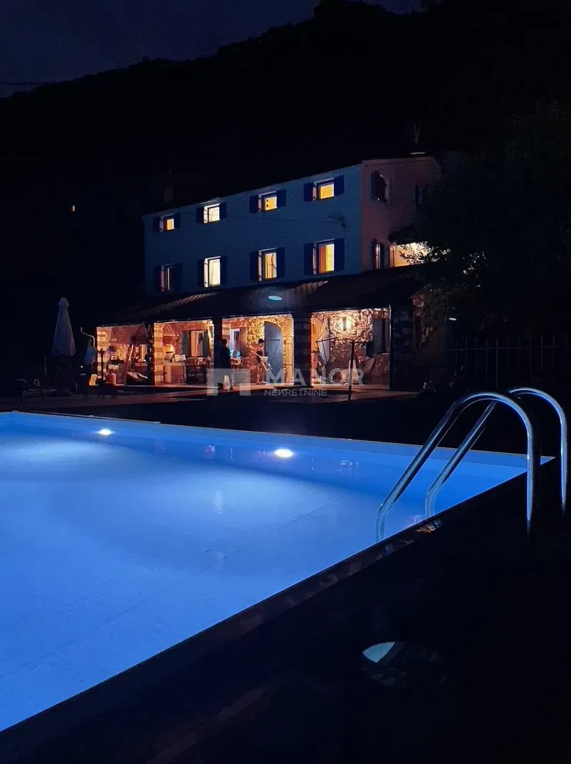 Casa Mošćenička Draga, 250m2 – 2