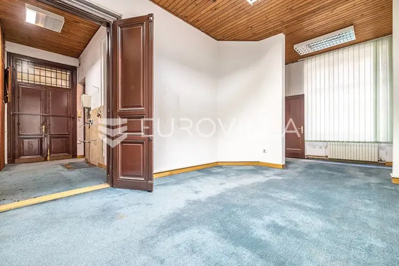 Zagreb, Center, office space, street premises 119 m² – 3