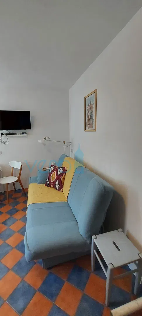 Malinska, periferia, appartamento di 28 m2 al piano terra con balcone coperto, vista, in vendita – 2