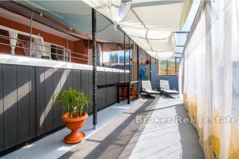 Apartment house with sea view – 2