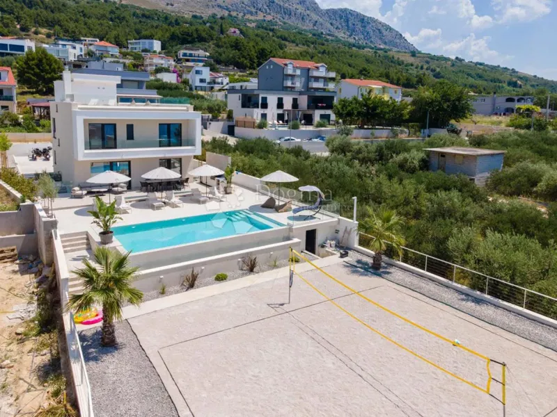 Casa Podstrana, 300m2 – 2