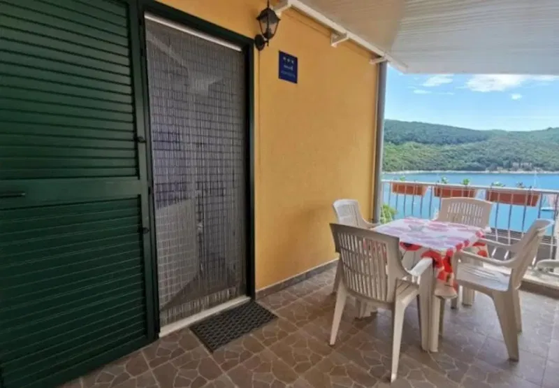 Lakás Labin – 3