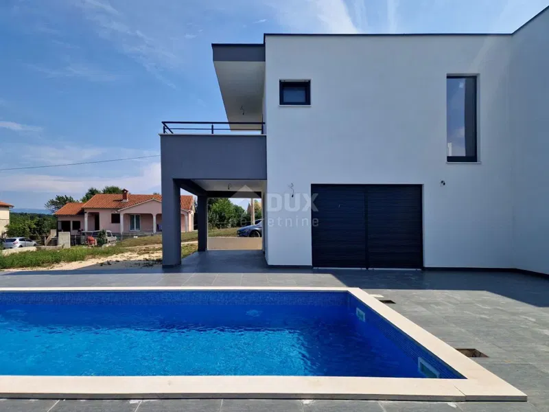 ISZTRIA, LABIN - Modern ház medencével – 2