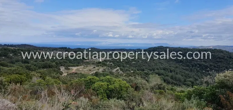 Vis, agricultural land for sale, 330.000 € – 2