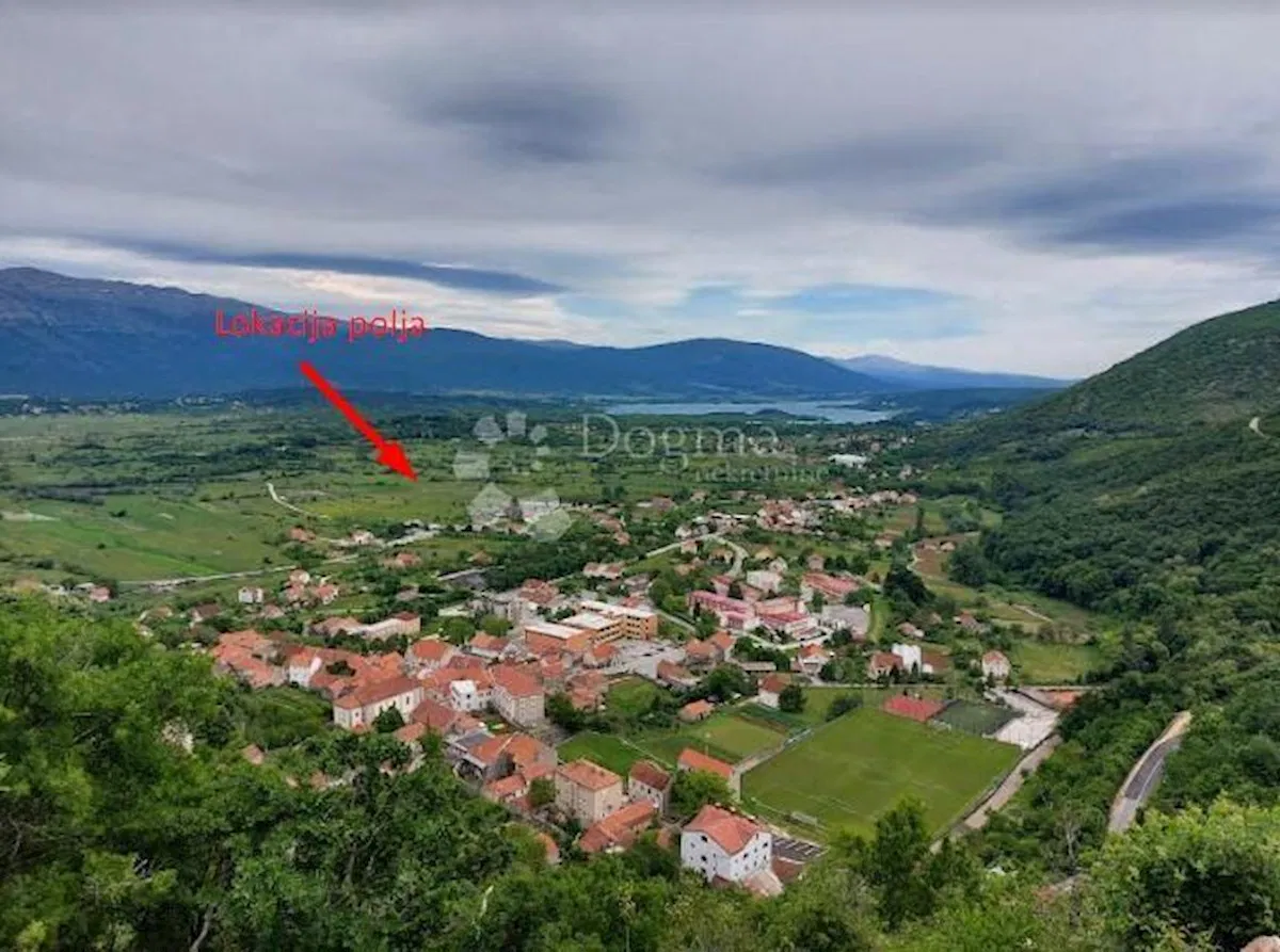 Terreno Vrlika, 6.348m2