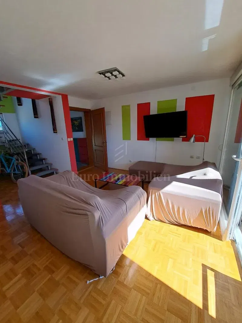 Three-bedroom apartment on two floors, island of Krk – 3