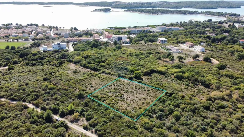 ISTRIA, MEDULIN - Building plot 3445 m2 intended for Touristic village – 2