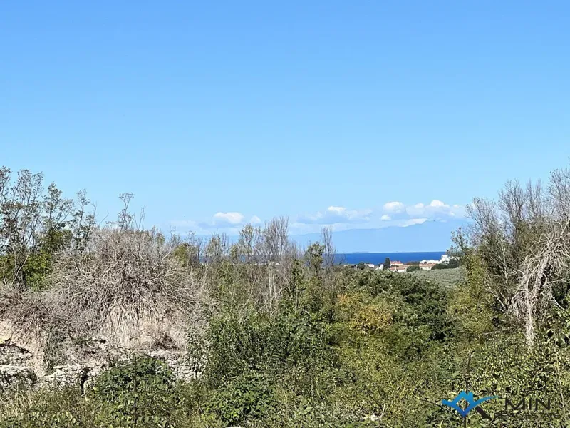 Эемля Umag – 2