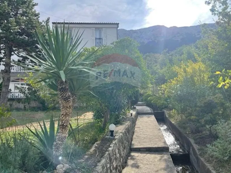 Casa Batomalj, Baška, 300m2 – 2