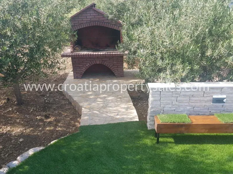 Kastela, house for sale, 750.000 € – 3
