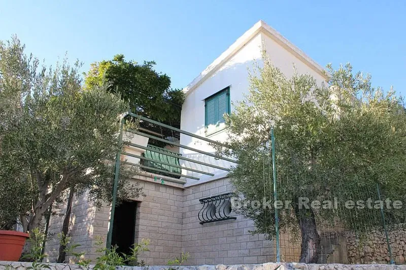 House in the first row to the sea – 2