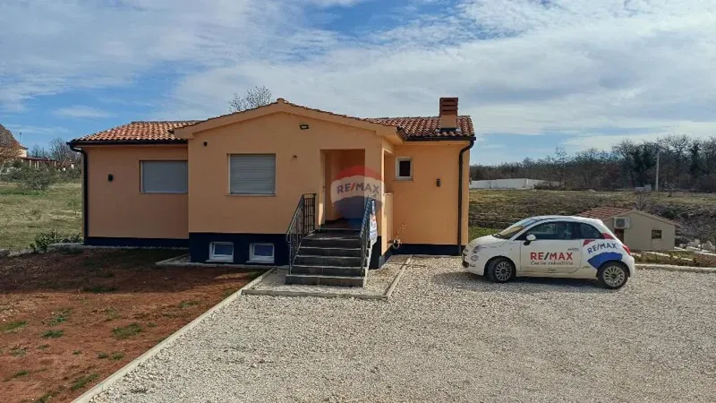 Casa Boškari, Svetvinčenat, 190,54m2 – 2