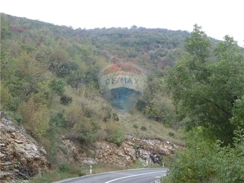 Non-structural plot Mošćenička Draga, 13.352m2 – 2