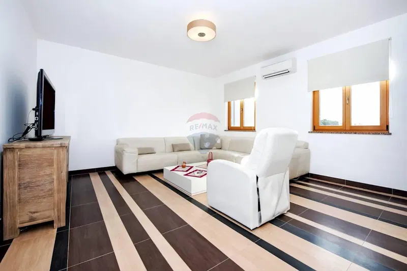 Condo/Apartment Rovinj, 124m2 – 3