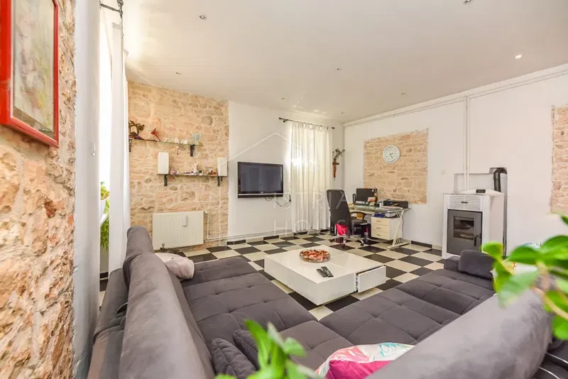 Central Istria, apartment with a view of the well – 2