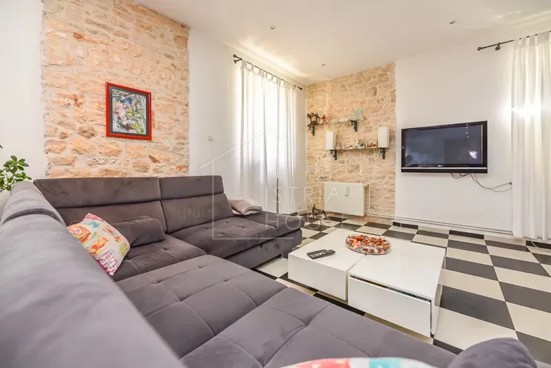 Central Istria, apartment with a view of the well – 3