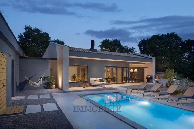 A villa that perfectly combines traditional elements with modern design – 2