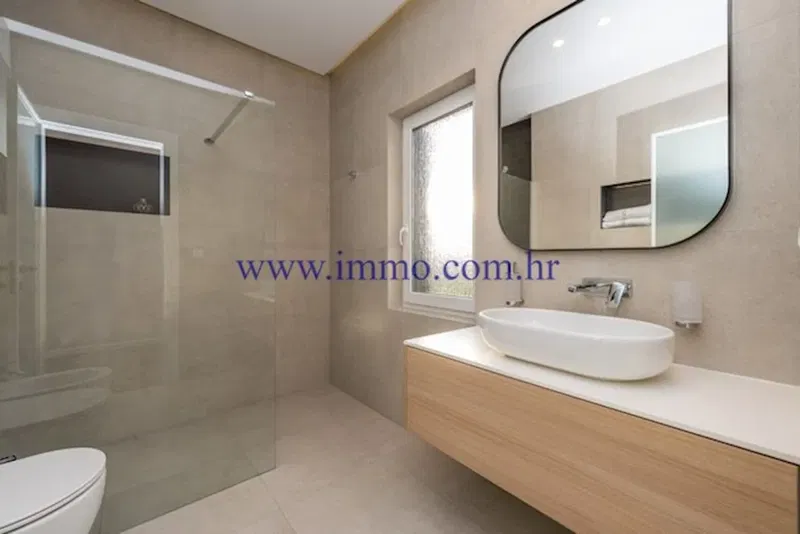 LUXURIOUS VILLA WITH SWIMMING POOL IN THE SURROUNDINGS OF ZADAR – 3