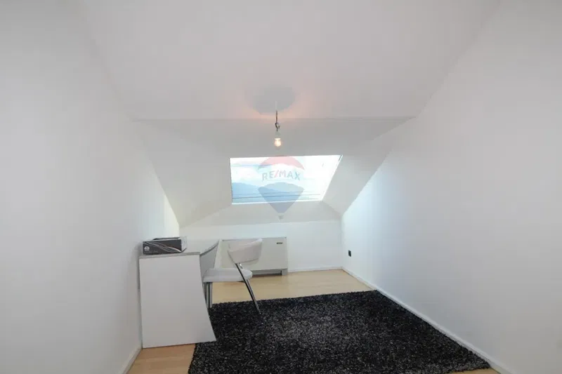 Condo/Apartment Centar, Rijeka, 90m2 – 2