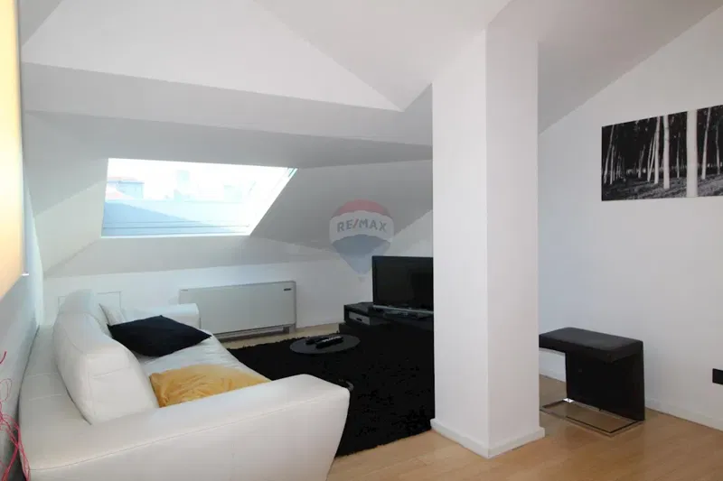 Condo/Apartment Centar, Rijeka, 90m2 – 3