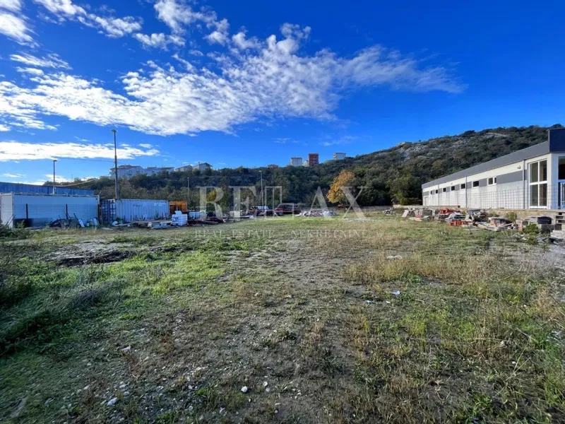 NOVI VINODOLSKI - Land in a frequent location – 3