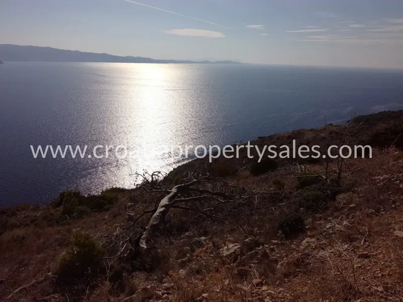 Brac, building lands for sale, 300.000 € - 400.000 € – 3