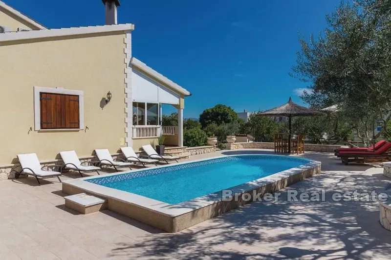 Villa di lusso con piscina – 2