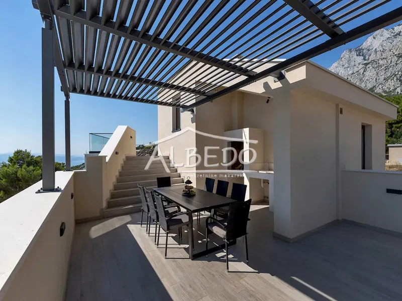Luxurious Villa with a swimming pool in Makarska – 3