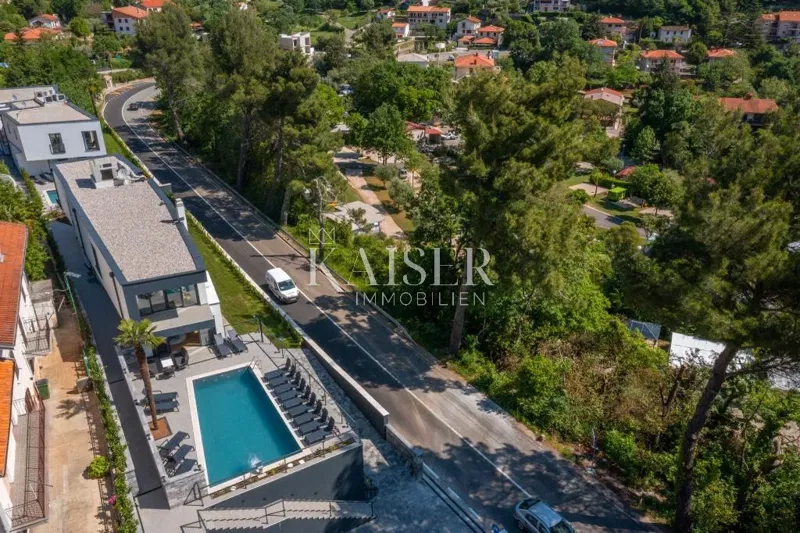Villas Mošćenička Draga, 330m2 – 2