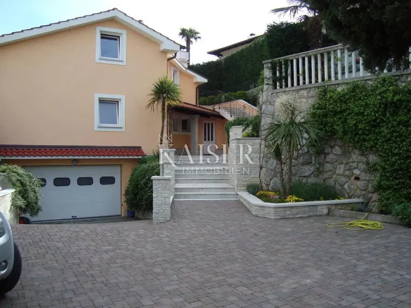 Lovran, 400m2 – 2