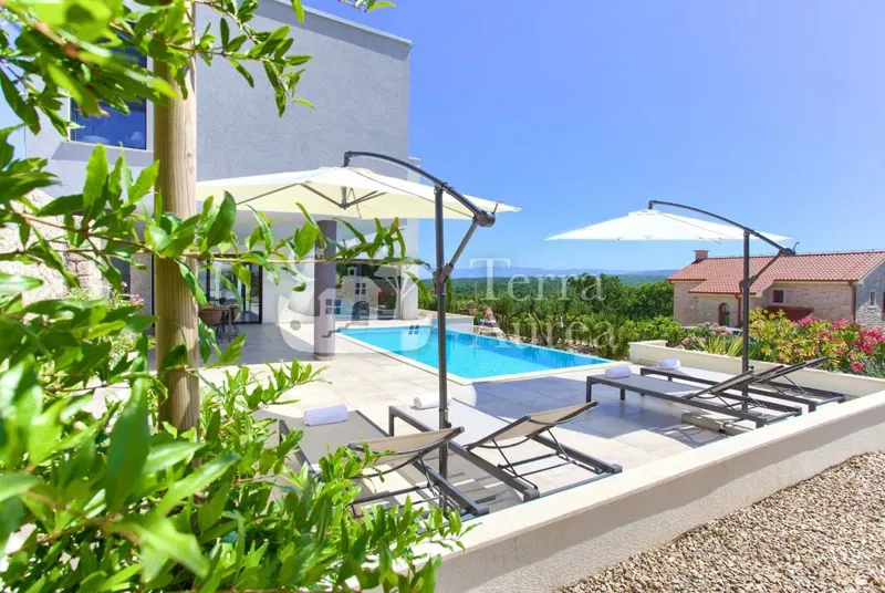 Villa Vrh, Krk, Salatić 82, 223m2 – 2