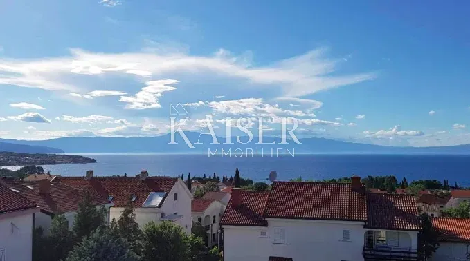 Ostrov Krk, Malinska - dom so 6 apartmánmi 300 m od mora – 2