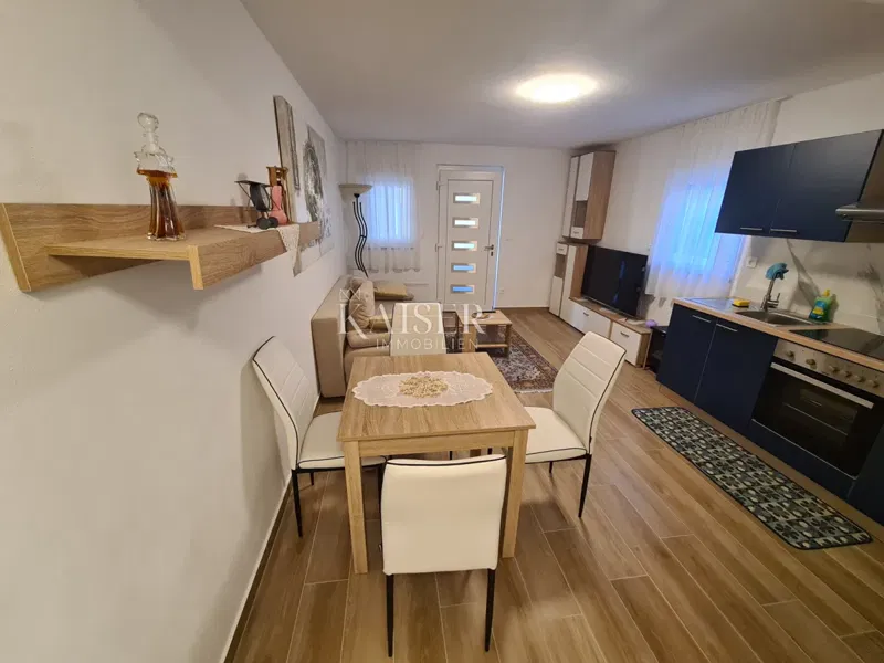 Crikvenica, Dramalj - appartamento arredato al piano terra, a 300 m dal mare – 2
