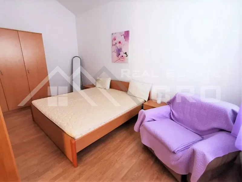 Immobili Rogoznica - Casa residenziale-commerciale in ottima posizione, vicino al centro e al mare, in vendita – 3