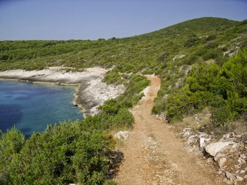 Vis- uvala Ruda zemljište 1.red