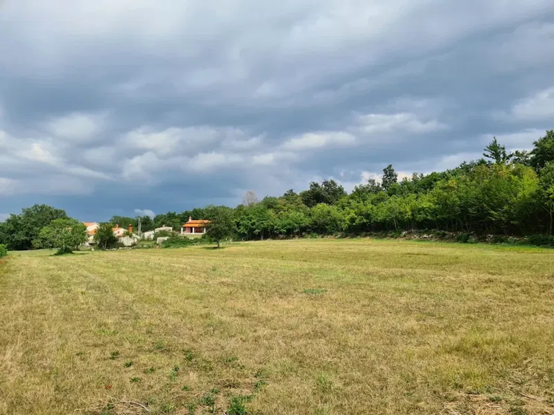 Land Labin, 4.300m2 – 3